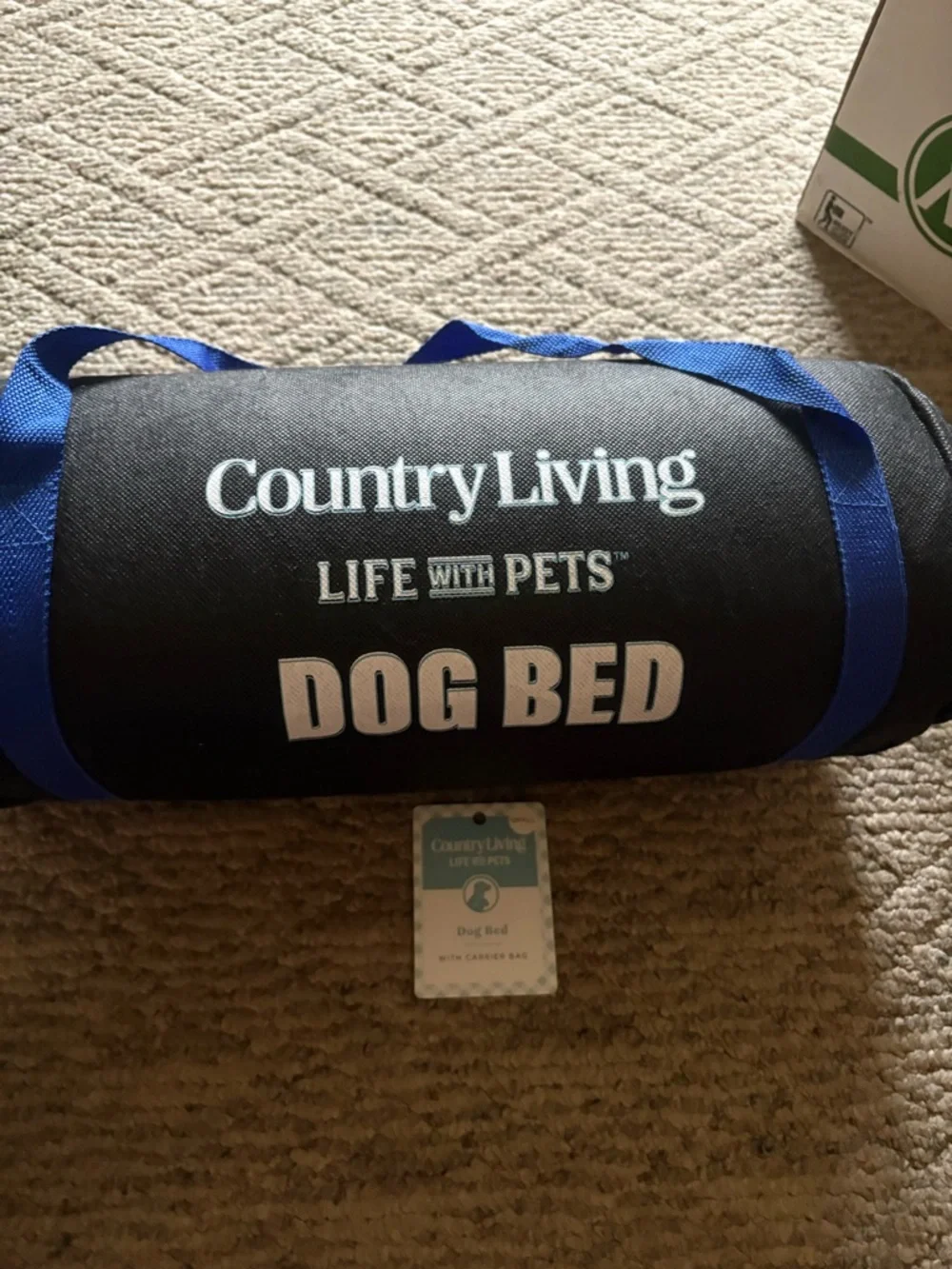 New Country Living Blue Dog Bed with Carrying Bag